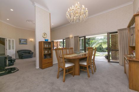 Photo of property in 789 Scenic Drive, Henderson Valley, Auckland, 0612