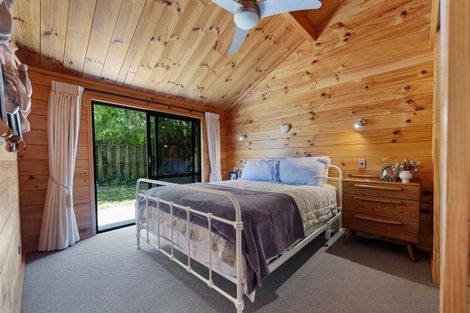 Photo of property in 737 Acacia Bay Road, Acacia Bay, Taupo, 3330