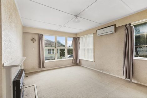 Photo of property in 52 Mungavin Avenue, Ranui, Porirua, 5024