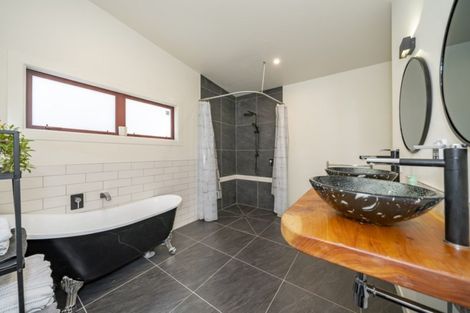 Photo of property in 24 Riverbank Street, Ebdentown, Upper Hutt, 5018