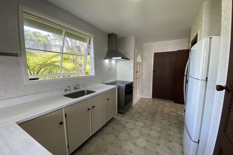 Photo of property in 3 Eastview Grove, Normandale, Lower Hutt, 5010