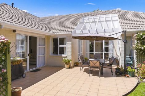 Photo of property in 9 Maple Lane, Waikanae, 5036