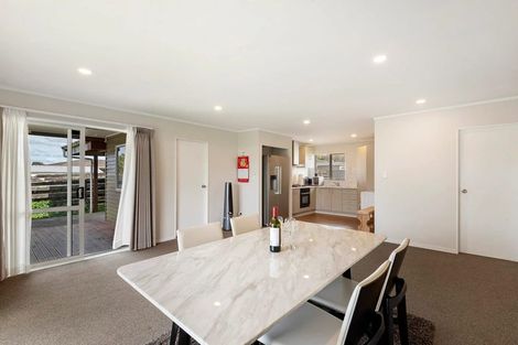 Photo of property in 6a Stella Place, Manurewa, Auckland, 2102