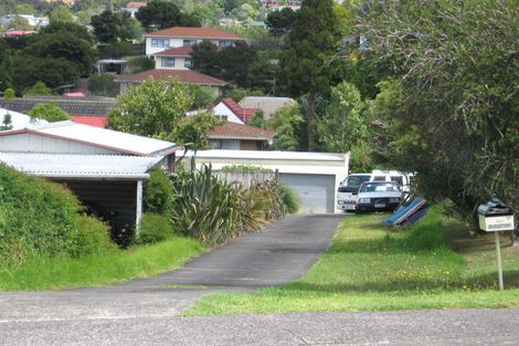 Photo of property in 101 Target Road, Totara Vale, Auckland, 0629