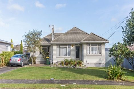 Photo of property in 39 Carlisle Street, Levin, 5510