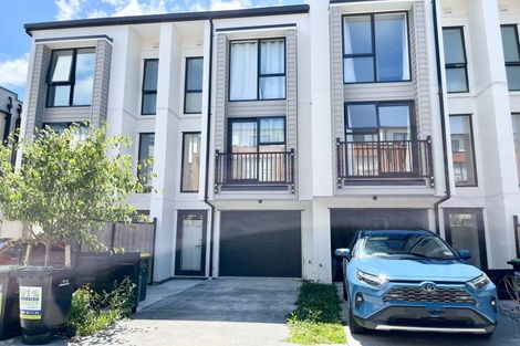 Photo of property in 29 Falcon Crescent, Hobsonville, Auckland, 0618