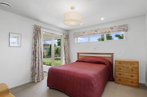 Photo of property in 18a Pemberton Drive, Darfield, 7510