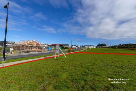 Photo of property in 42 Jane Maree Road, Kumeu, 0810