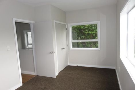 Photo of property in 81 Moorefield Road, Johnsonville, Wellington, 6037