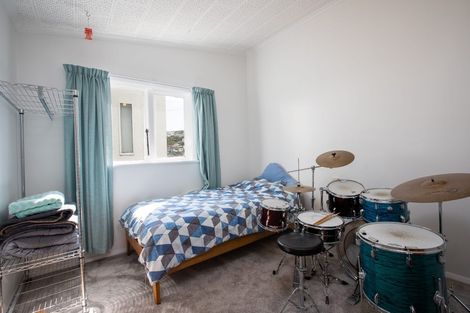 Photo of property in 90 Owhiro Bay Parade, Owhiro Bay, Wellington, 6023