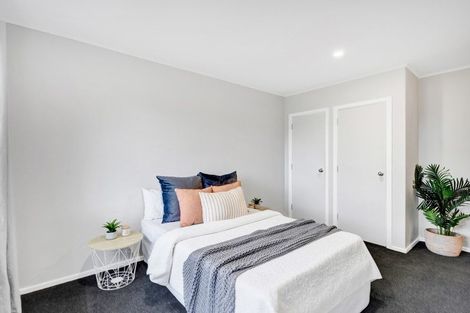 Photo of property in 68 Wallath Road, Westown, New Plymouth, 4310