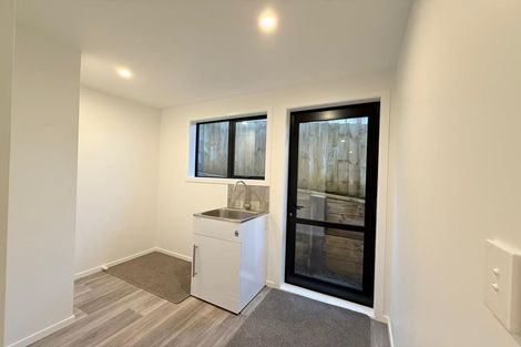 Photo of property in 30c Russell Road, Manurewa, Auckland, 2102