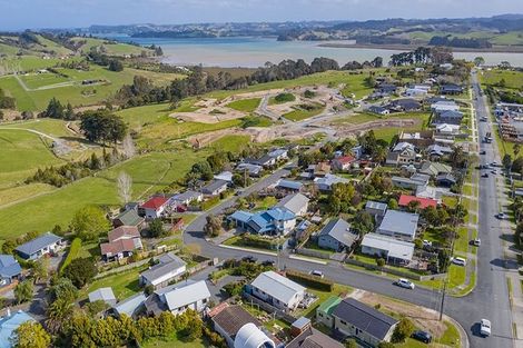 Photo of property in 3 Brigitte View, Snells Beach, 0920