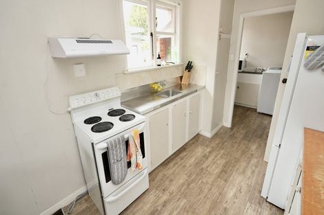 Photo of property in 9 Manawatu Street, Hokowhitu, Palmerston North, 4410