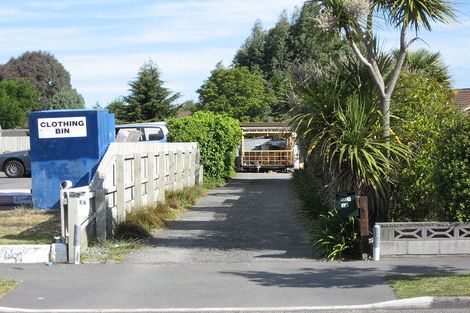 Photo of property in 1/1a Brentwood Street, Parklands, Christchurch, 8083