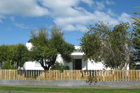 Photo of property in 26 Lucknow Street, Wairoa, 4108