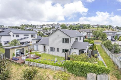 Photo of property in 59 Te Puia Drive, Aotea, Porirua, 5024