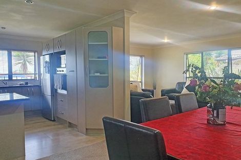 Photo of property in 106 Alfriston Road, Manurewa, Auckland, 2105