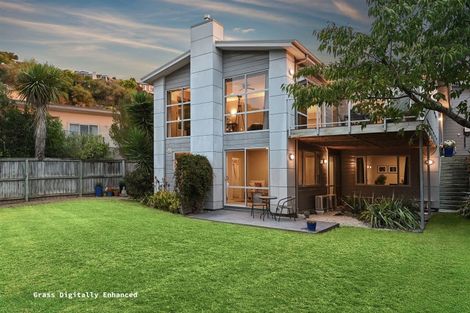 Photo of property in 10 Sunhaven Place, Huntsbury, Christchurch, 8022