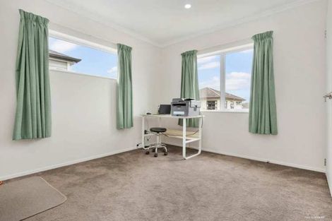 Photo of property in 12 Evelina Lane, Flat Bush, Auckland, 2019