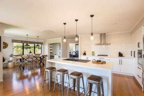 Photo of property in 104a Queens Road, Glen Avon, New Plymouth, 4312