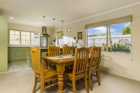 Photo of property in 29 Espalier Drive, Henderson, Auckland, 0612