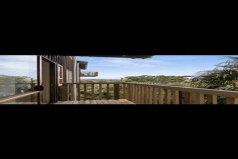 Photo of property in 1/807 East Coast Road, Northcross, Auckland, 0630