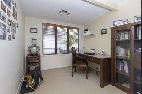 Photo of property in 46 Marendellas Drive, Bucklands Beach, Auckland, 2014