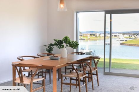 Photo of property in 6 Poaka Place, One Tree Point, 0118