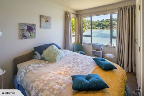 Photo of property in 18a Trevor Terrace, Paremata, Porirua, 5024