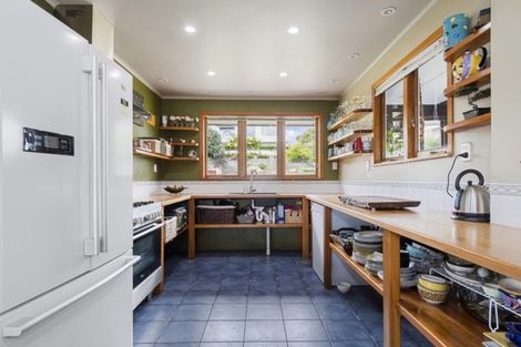 Photo of property in 66 Vale Street, Otumoetai, Tauranga, 3110