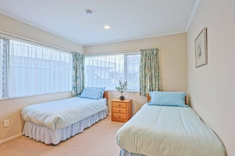 Photo of property in 24a Kensington Drive, Taradale, Napier, 4112