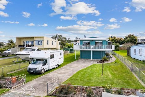 Photo of property in 25 Ngatoto Road, Tinopai, Matakohe, 0593