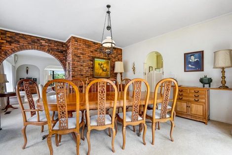 Photo of property in 9 Langstone Place, Chatswood, Auckland, 0626