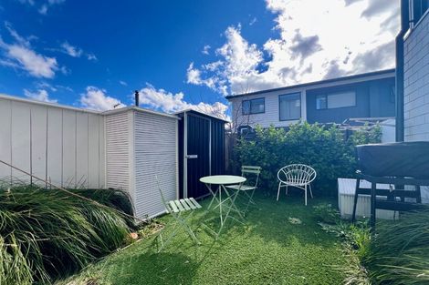 Photo of property in 3/59 Neil Avenue, Te Atatu Peninsula, Auckland, 0610