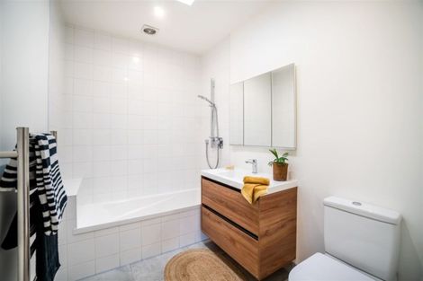 Photo of property in 8 Stone Street, Hauraki, Auckland, 0622