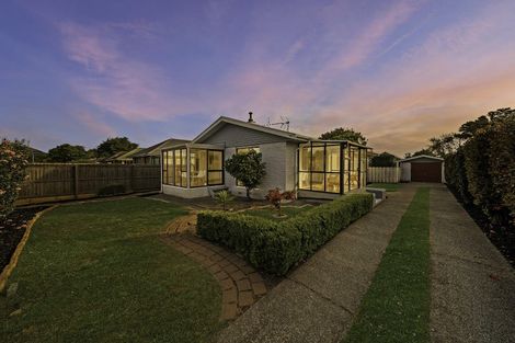 Photo of property in 17 Fusilier Street, Hoon Hay, Christchurch, 8025