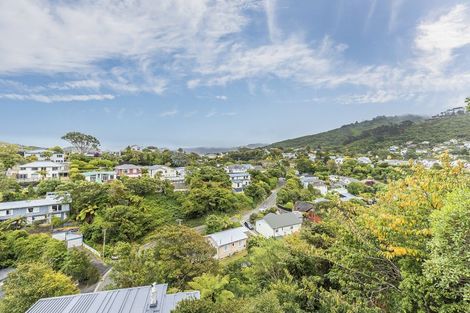 Photo of property in 34 Delhi Crescent, Khandallah, Wellington, 6035