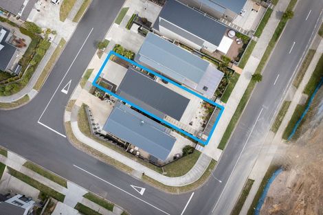 Photo of property in 11 Sunnyheights Road, Orewa, 0931