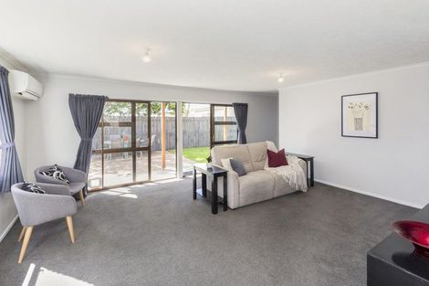Photo of property in 19 Inglis Street, Phillipstown, Christchurch, 8011