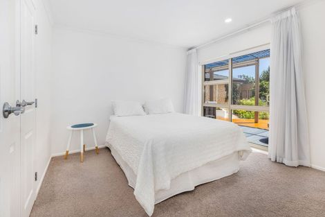 Photo of property in 1 Harry Shaw Way, Raumati South, Paraparaumu, 5032