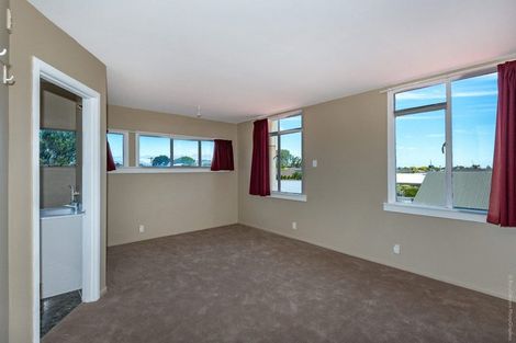 Photo of property in 66 Pacific Road, North New Brighton, Christchurch, 8083