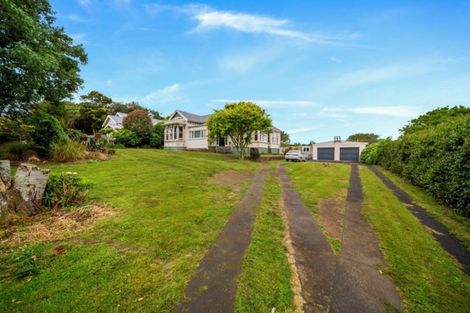 Photo of property in 18 Mills Street, Eltham, 4322