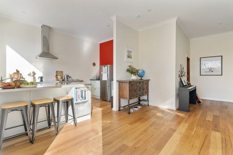 Photo of property in 68 Kent Street, Carterton, 5713