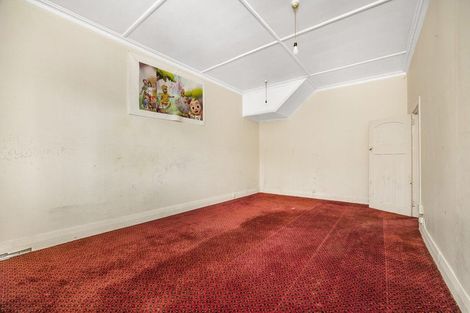 Photo of property in 372 South Road, Caversham, Dunedin, 9012