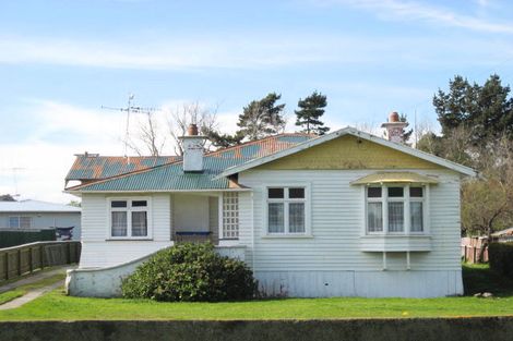 Photo of property in 16 Gonville Avenue, Gonville, Whanganui, 4501
