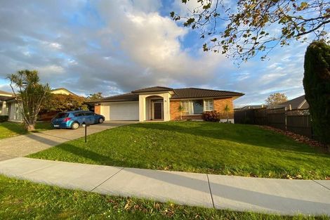 Photo of property in 7 Lansell Drive, East Tamaki Heights, Auckland, 2016