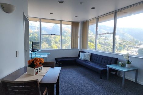 Photo of property in Terrace Tower Apartments, 6e/126 The Terrace, Wellington Central, Wellington, 6011