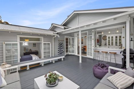 Photo of property in 23 Ewen Alison Avenue, Devonport, Auckland, 0624