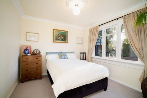 Photo of property in 70 Aberdeen Road, Saint Clair, Dunedin, 9012